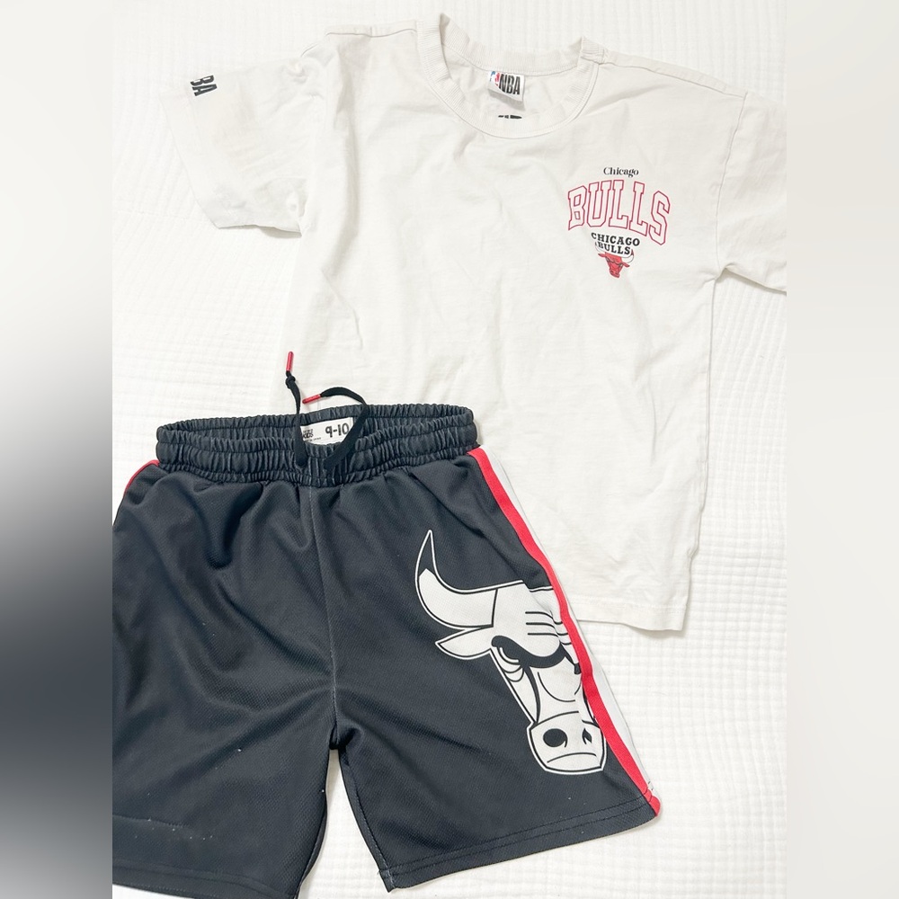 Chicago Bulls Cotton on kids set shorts shirt